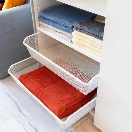 Fancy Little Charmer *